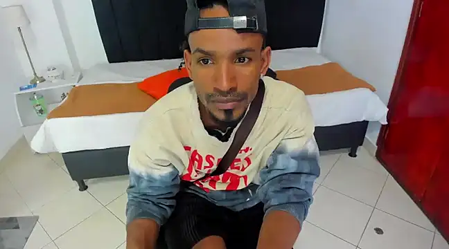 anhtony wayans online show from January 30, 2025, 12:29 am