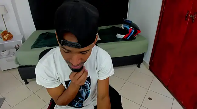 anhtony wayans online show from March 6, 2025, 12:32 am