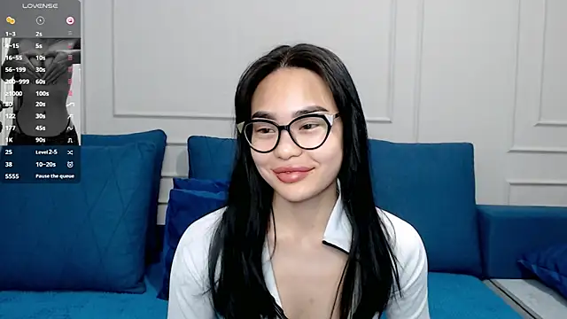 kwana colada online show from February 21, 2025, 1:44 pm