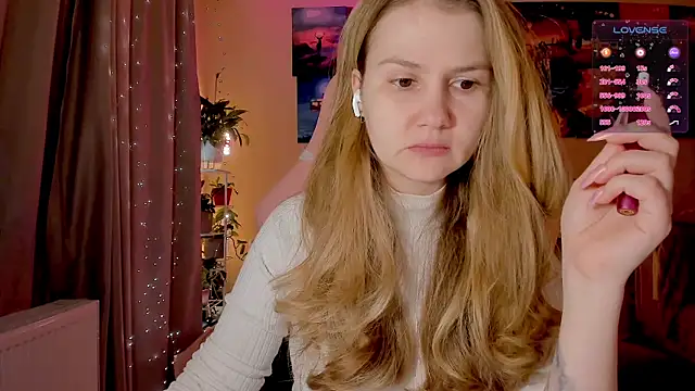 GoodWitch  online show from September 14, 2025, 6:25 am