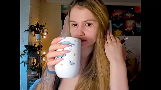 GoodWitch  online show from September 27, 2025, 7:25 am