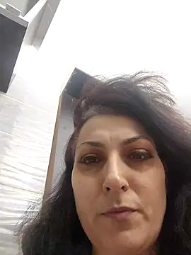 LisaCroft online show from February 18, 2026, 6:11 am