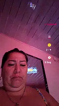 Snapshot of Brenda_Berck_ chatting on July 10, 2026, 12:49 pm Brenda Berck online show from July 10, 2026, 12:49 pm