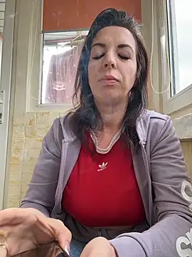 Snapshot of Almmaxxxx chatting on March 20, 2026, 7:42 am Almmaxxxx online show from March 20, 2026, 7:42 am