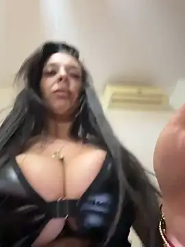 Almmaxxxx online show from August 1, 2026, 3:26 am