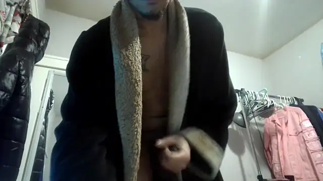 Snapshot of bigdickjojo69 chatting on March 8, 2026, 8:23 pm bigdickjojo69 online show from March 8, 2026, 8:23 pm