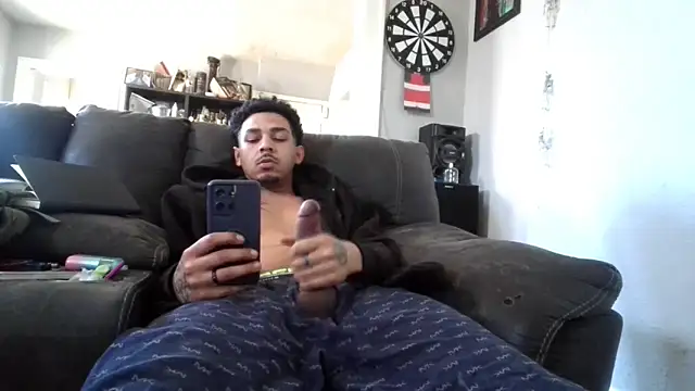 Snapshot of bigdickjojo69 chatting on February 16, 2026, 6:17 pm bigdickjojo69 online show from February 16, 2026, 6:17 pm