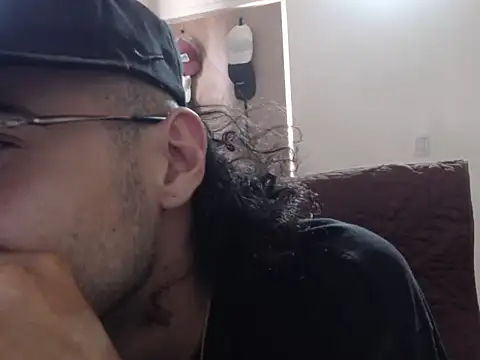 xZABLEYERx online show from June 29, 2026, 7:13 pm