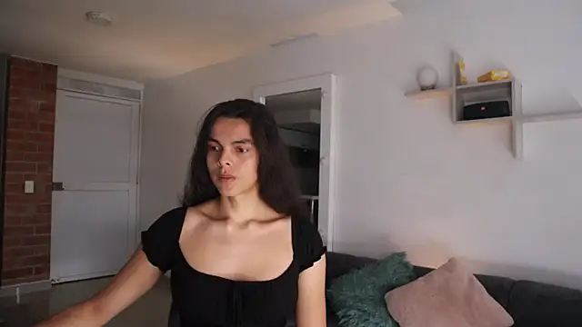  Vahos  online show from October 1, 2025, 5:17 pm