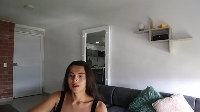  Vahos  online show from September 21, 2025, 5:07 pm