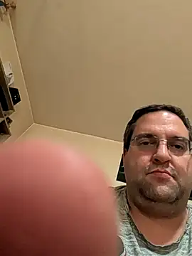 Snapshot of GerTom84 chatting on January 15, 2026, 11:41 pm GerTom84 online show from January 15, 2026, 11:41 pm