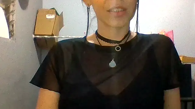 chicacastilla online show from May 30, 2026, 6:53 am