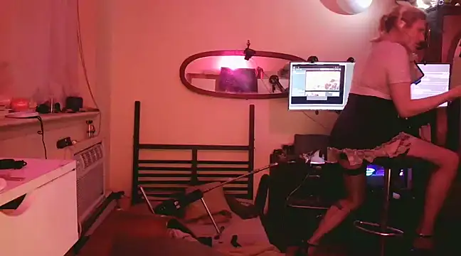 Mikela Alexa online show from January 14, 2025, 3:32 am