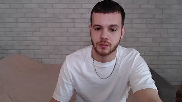 Alexxx horny online show from April 8, 2026, 9:44 am