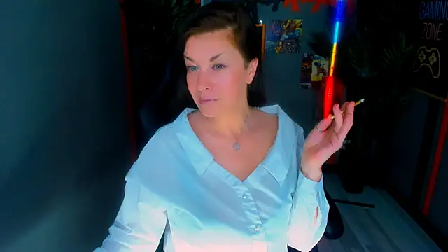 AnaMills online show from June 6, 2026, 8:36 pm