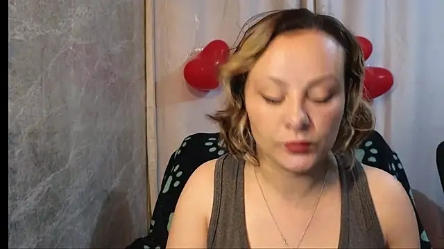 dagny-jo online show from March 2, 2025, 3:45 am