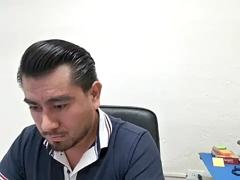 youmanhorny online show from July 27, 2026, 5:20 pm