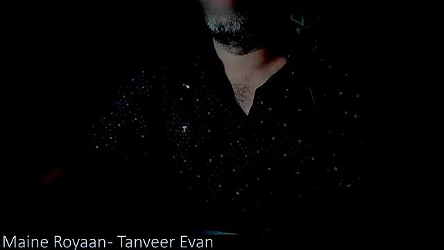  x rated  online show from September 21, 2025, 1:38 pm