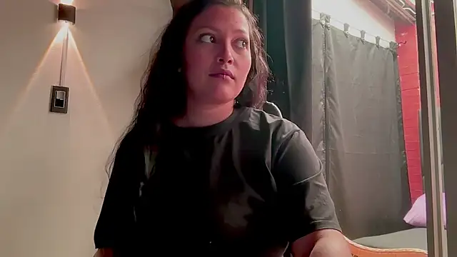 MarcellaGriffin online show from June 24, 2026, 5:22 pm