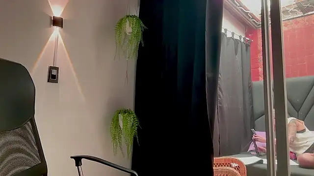 MarcellaGriffin online show from June 25, 2026, 5:18 pm