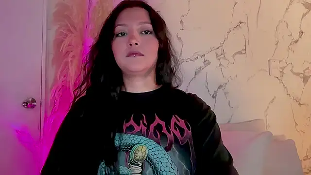 MarcellaGriffin online show from June 23, 2026, 1:53 pm