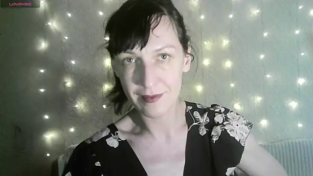 MarieODahliaS online show from January 16, 2026, 12:20 pm