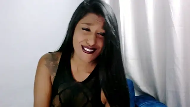 Snapshot of Lisaabrown_ chatting on July 6, 2026, 11:07 pm Lisaabrown online show from July 6, 2026, 11:07 pm