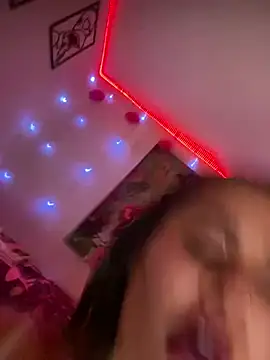 Emma Brown 12 online show from February 14, 2025, 12:41 am