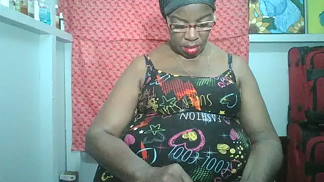 Snapshot of pink69pussy chatting on May 2, 2026, 12:27 am pink69pussy online show from May 2, 2026, 12:27 am