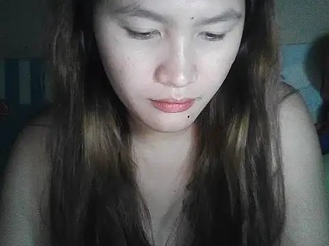 leamorena online show from February 2, 2026, 5:23 pm