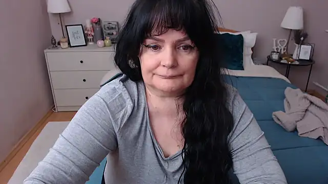 LeveMe2Nightt online show from December 20, 2025, 1:14 pm