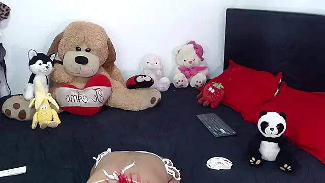 Snapshot of crss_2020 chatting on February 18, 2026, 5:20 pm crss 2020 online show from February 18, 2026, 5:20 pm