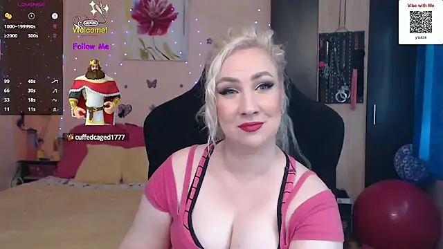 MissLexyGold online show from September 18, 2025, 1:25 pm