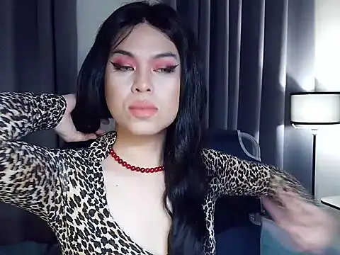 Snapshot of MistressLuna1 chatting on July 18, 2026, 7:44 pm MistressLuna1 online show from July 18, 2026, 7:44 pm
