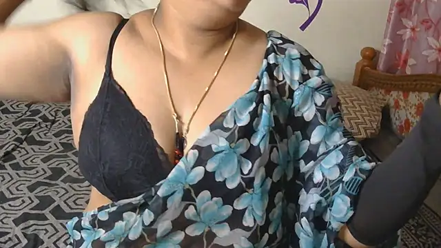 Love 4Sex online show from August 4, 2026, 5:23 am