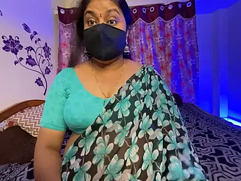 Love 4Sex online show from July 2, 2026, 5:35 am