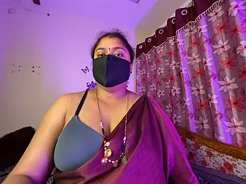 Snapshot of Love_4Sex chatting on March 21, 2026, 9:03 am Love 4Sex online show from March 21, 2026, 9:03 am