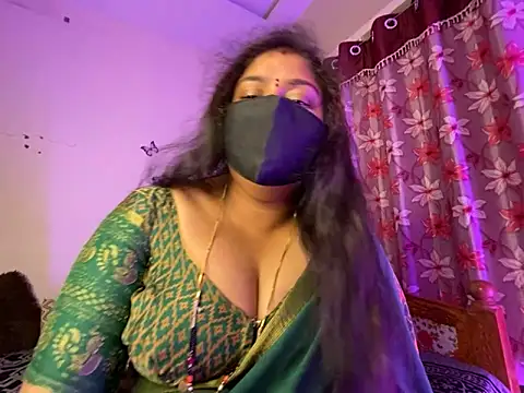 Snapshot of Love_4Sex chatting on March 20, 2026, 6:03 am Love 4Sex online show from March 20, 2026, 6:03 am