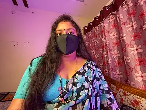 Snapshot of Love_4Sex chatting on February 17, 2026, 5:27 am Love 4Sex online show from February 17, 2026, 5:27 am