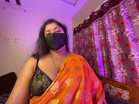 Snapshot of Love_4Sex chatting on March 14, 2026, 5:35 am Love 4Sex online show from March 14, 2026, 5:35 am