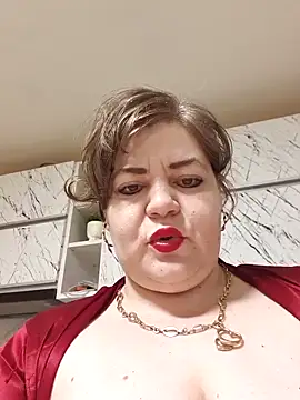 Snapshot of cindybbwsquirt chatting on June 10, 2026, 4:13 am cindybbwsquirt online show from June 10, 2026, 4:13 am