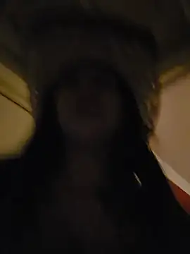 LittleMissEeve online show from June 19, 2026, 3:23 am