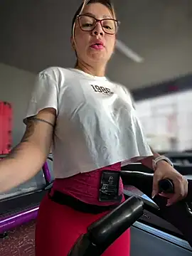 DIANITA 1988 online show from May 22, 2026, 2:15 pm