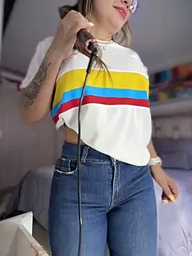 DIANITA 1988 online show from June 17, 2026, 3:33 pm
