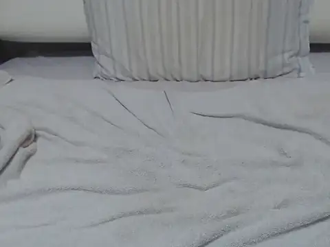 mucyyyy online show from November 7, 2025, 9:08 pm