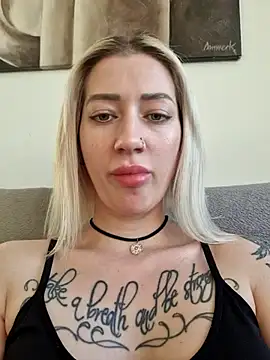 Fuck-Gina online show from March 9, 2025, 4:11 pm