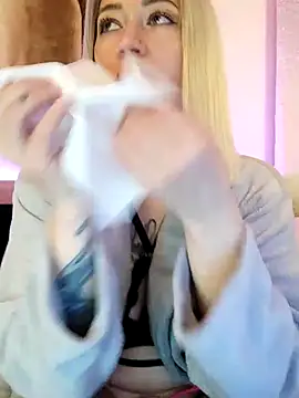 Fuck-Gina online show from February 7, 2026, 2:52 am