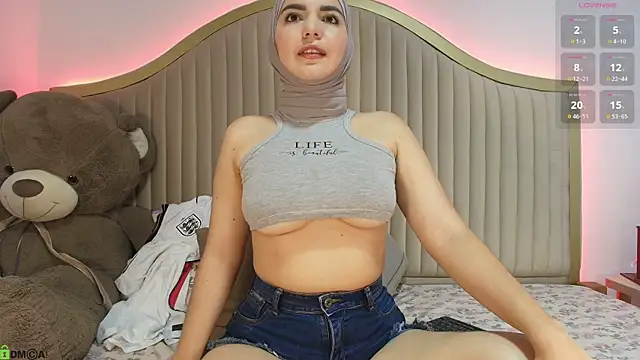 Snapshot of dalilasaadi_ chatting on July 1, 2026, 1:55 pm dalilasaadi online show from July 1, 2026, 1:55 pm