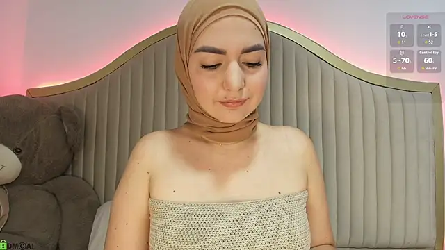 Snapshot of dalilasaadi_ chatting on June 2, 2026, 3:23 pm dalilasaadi online show from June 2, 2026, 3:23 pm