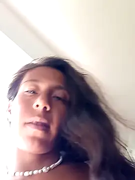 Luna-Natural online show from September 22, 2025, 2:23 pm